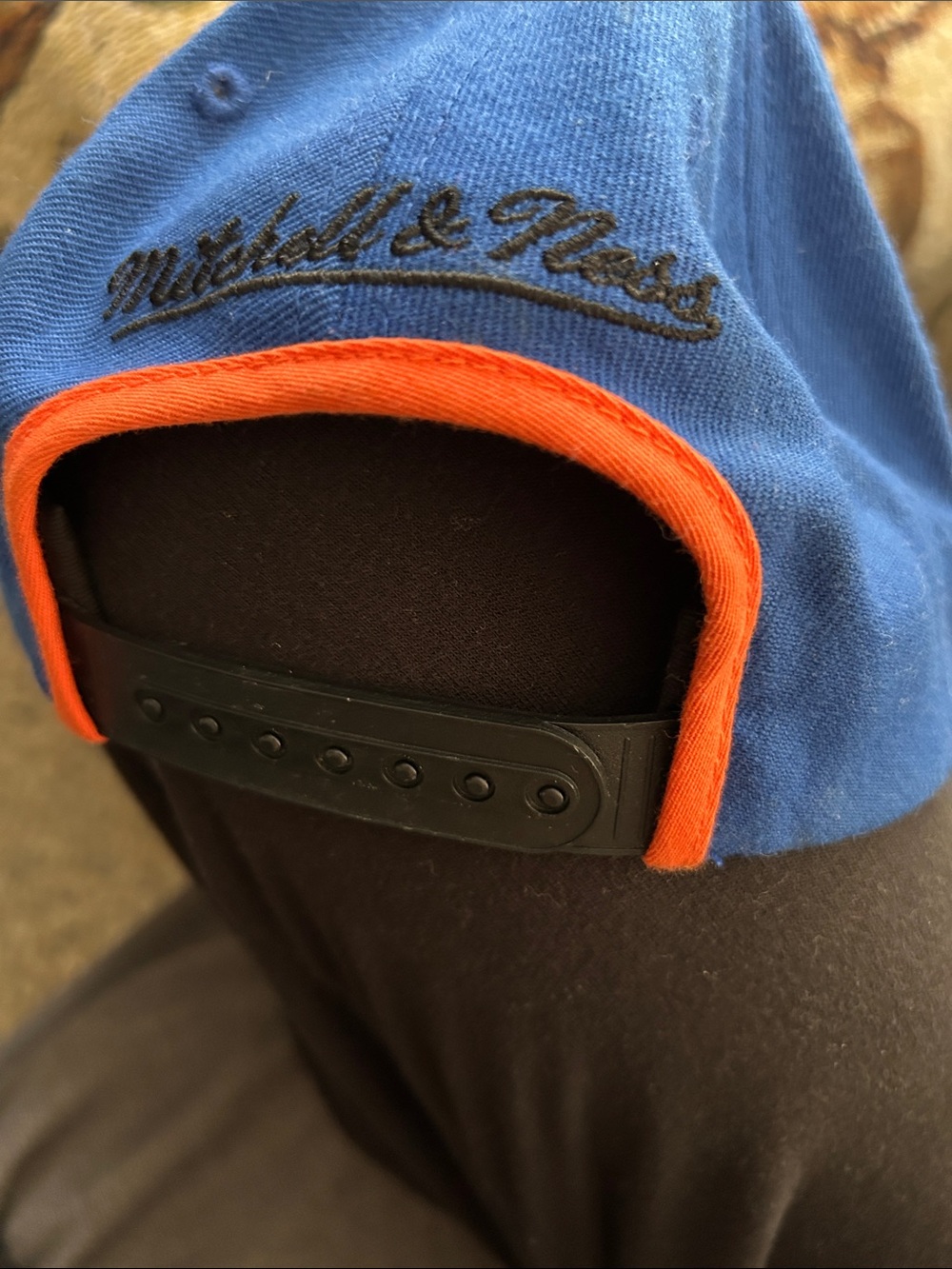 Mitchell & Ness New York Knicks Mens Royal Blue and Orange Embroidered Cap - Picture 2 of 3